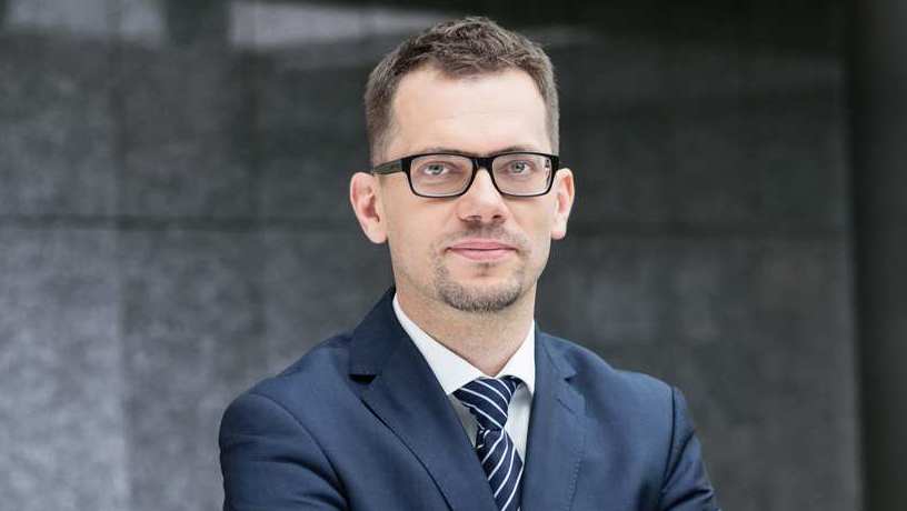 Krzysztof Dąbrowski</h3></br><p>mBank S.A.</p>