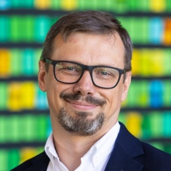 Marcin Mazurek</h3></br><p>Allegro</p>