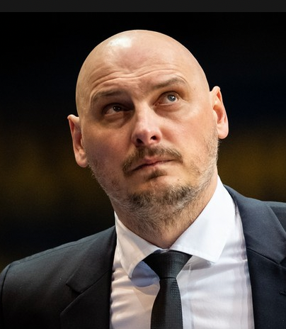 Przemysław Frasunkiewicz</h3></br><p>Basketball Player</p>